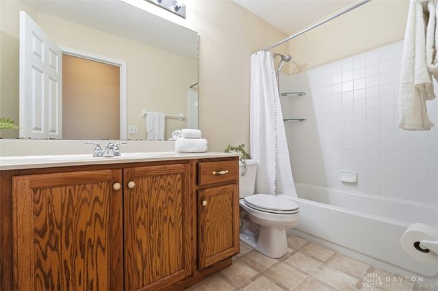 4897 Streamside Court, Liberty Twp, OH 45011