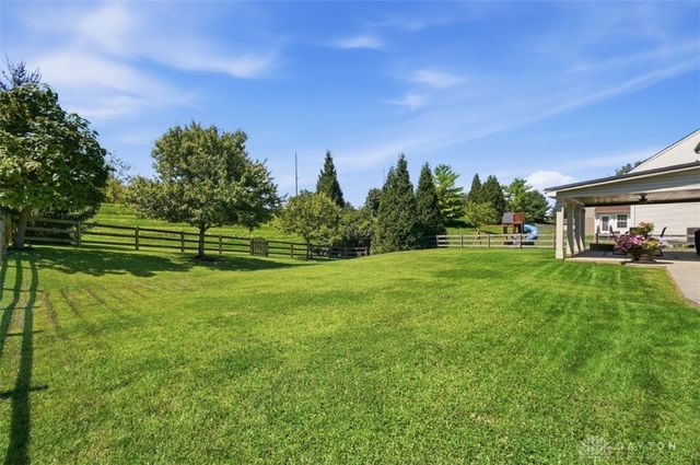 4897 Streamside Court, Liberty Twp, OH 45011