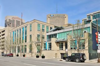 60 E Spring Street, 327, Columbus, OH 43215