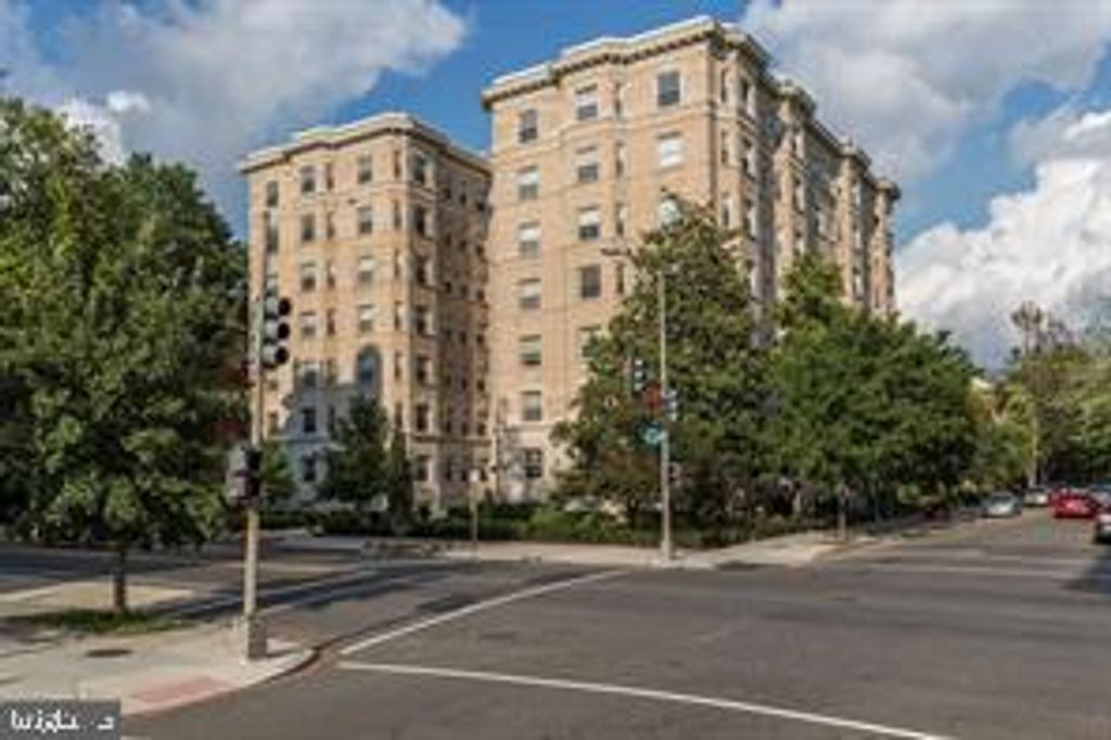 1801 16TH ST NW #305, Washington, DC 20009