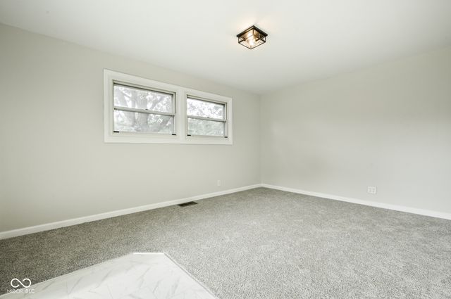 7518 E 48th Street, Indianapolis, IN 46226