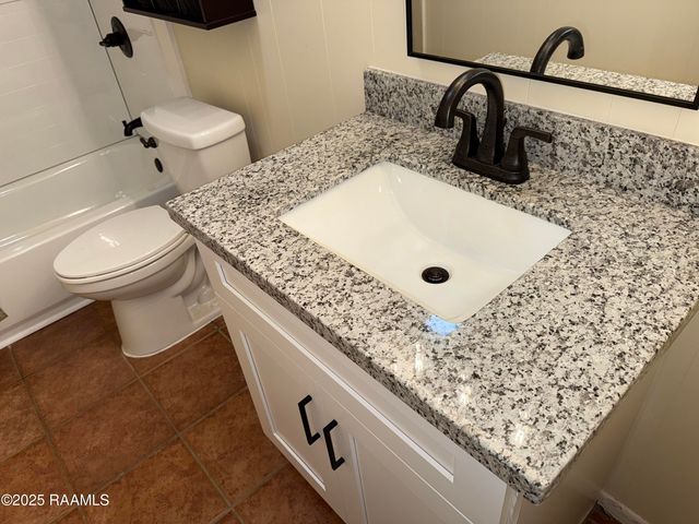 2003 Shirley Drive, Jennings, LA 70546