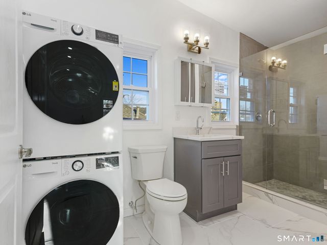 27 5th Street 3, Stamford, CT 06905