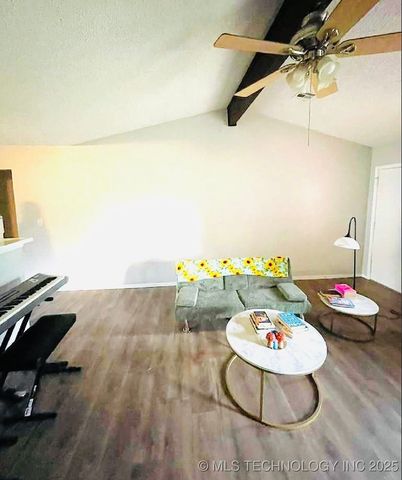 1205 W Austin Place, Broken Arrow, OK 74011