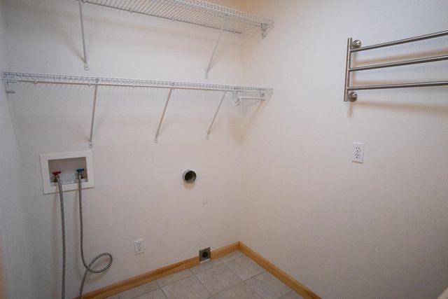 315 WOODLAND AVENUE, Fairbanks, AK 99712