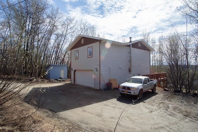 315 WOODLAND AVENUE, Fairbanks, AK 99712