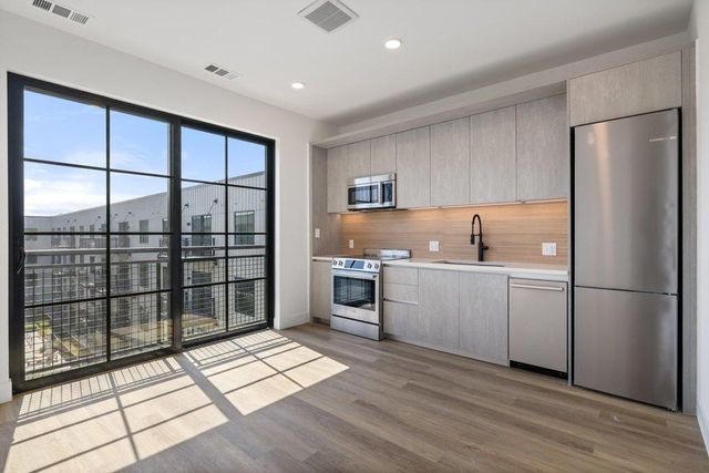 4315 S Congress Ave 224, Austin, TX 78745