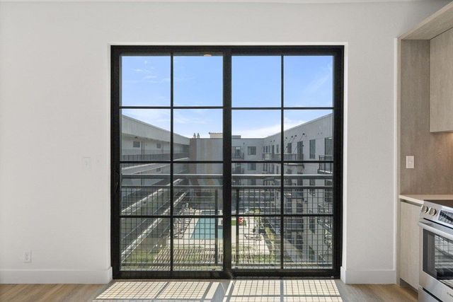 4315 S Congress Ave 224, Austin, TX 78745
