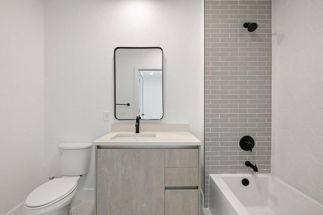 4315 S Congress Ave 224, Austin, TX 78745