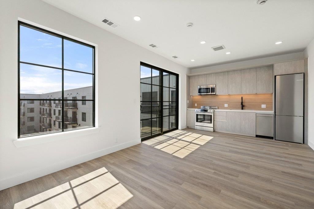 4315 S Congress Ave 224, Austin, TX 78745