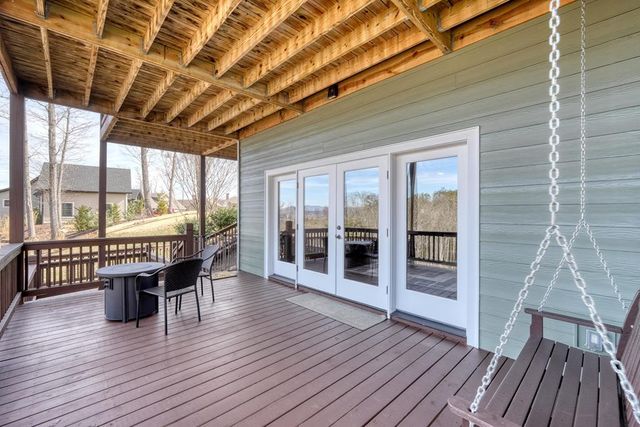 368 Ivy Log Heights Road, Young Harris, GA 30582