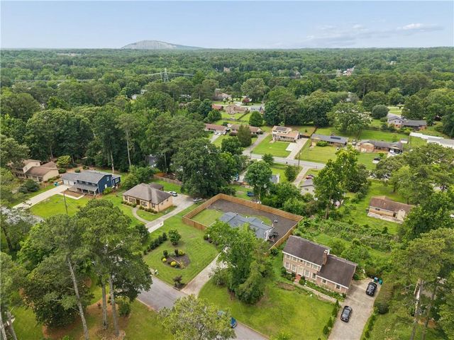 507 Angie Way SW, Lilburn, GA 30047