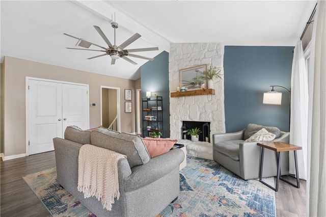 507 Angie Way SW, Lilburn, GA 30047