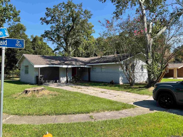 1978 Mcquaid Dr, Saint George, LA 70810