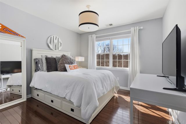 2 Bassett Court, Baldwin Place, NY 10505