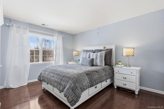 2 Bassett Court, Baldwin Place, NY 10505