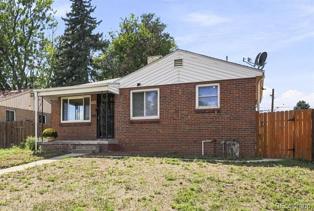 3223 Newport Street, Denver, CO 80207