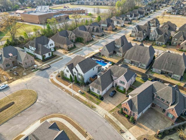 10103 SCHOOL CROSS LN, Collierville, TN 38017