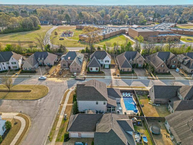 10103 SCHOOL CROSS LN, Collierville, TN 38017