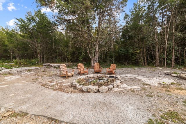 3327 Nashville Hwy, Lewisburg, TN 37091