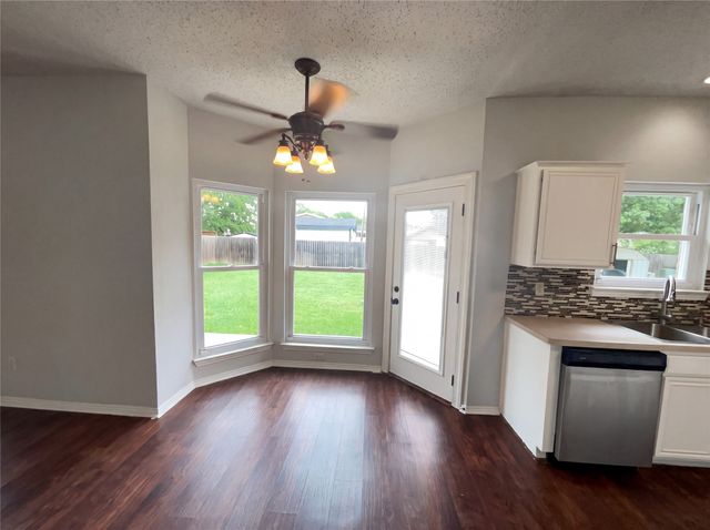 1405 Turtle Cove Drive, Little Elm, TX 75068