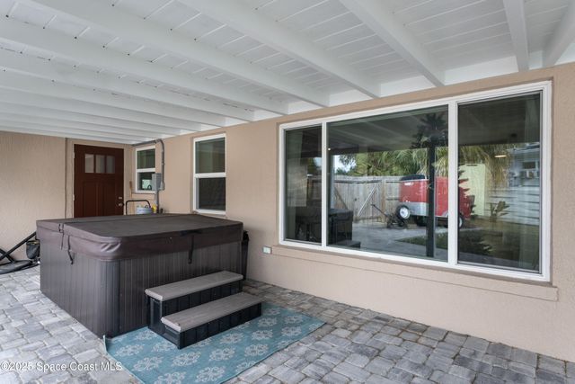 33 W Melbourne Avenue, Melbourne, FL 32901