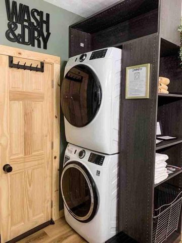 535 W Pettibone Drive, Bitely, MI 49309