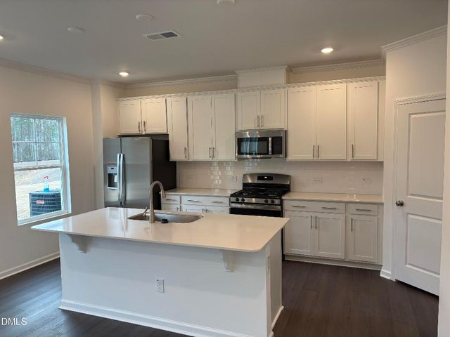 508 Venetian Drive, Sanford, NC 27332