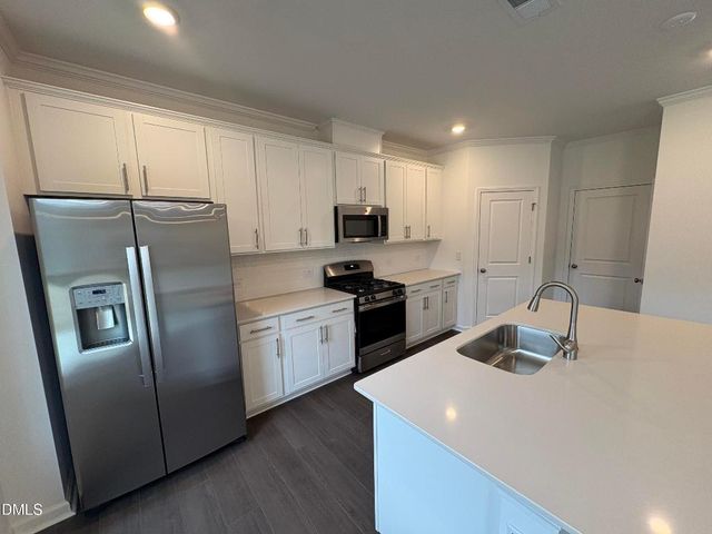 508 Venetian Drive, Sanford, NC 27332