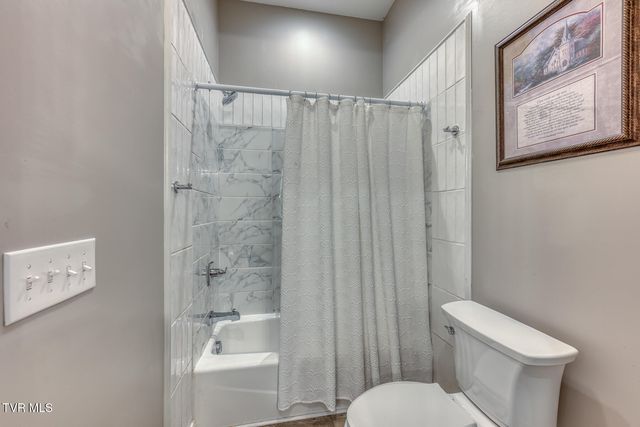 11423 Reedy Creek Road, Bristol, VA 24202