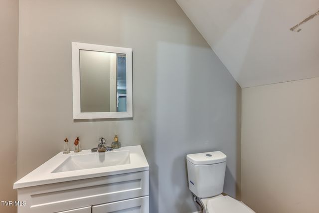 11423 Reedy Creek Road, Bristol, VA 24202