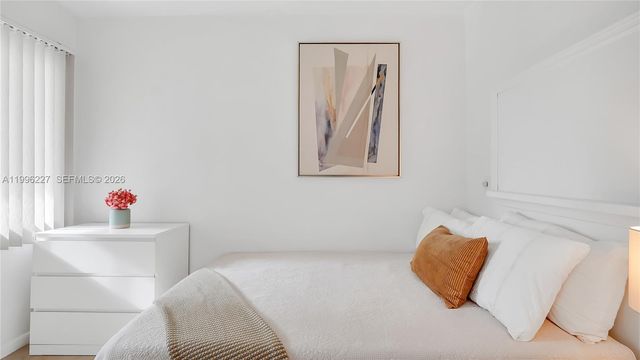 100 SW 130th Ter 204C, Pembroke Pines, FL 33027