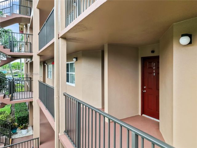 100 SW 130th Ter 204C, Pembroke Pines, FL 33027