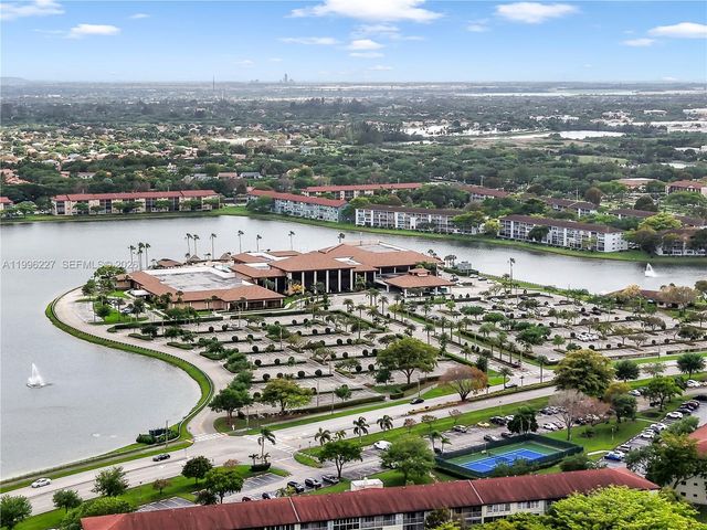 100 SW 130th Ter 204C, Pembroke Pines, FL 33027