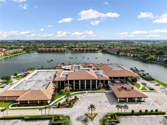 100 SW 130th Ter 204C, Pembroke Pines, FL 33027