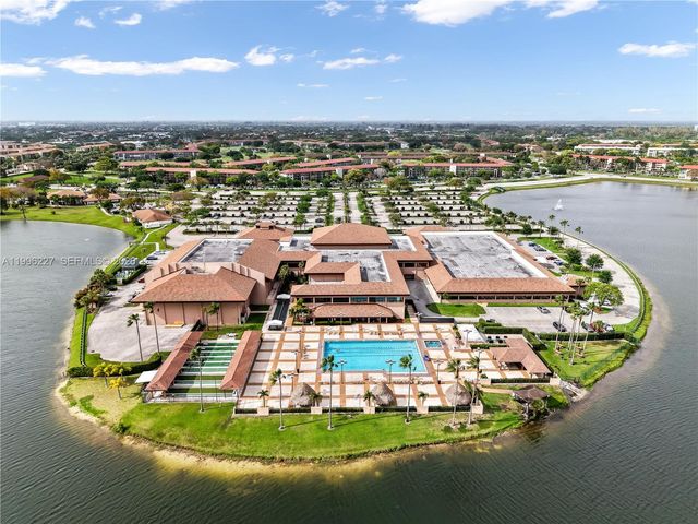 100 SW 130th Ter 204C, Pembroke Pines, FL 33027