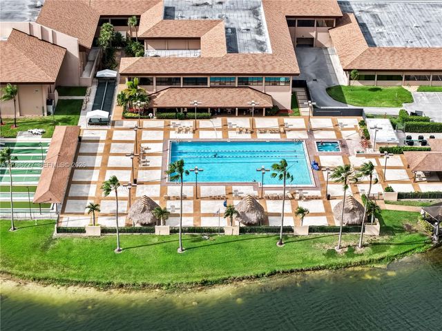 100 SW 130th Ter 204C, Pembroke Pines, FL 33027