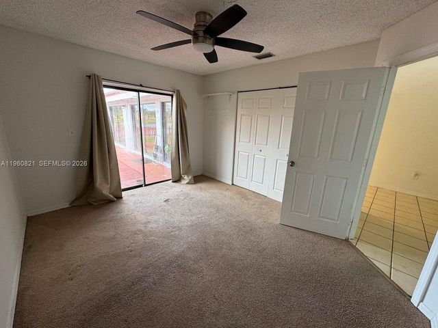 8273 NW 188th Ter, Hialeah, FL 33015