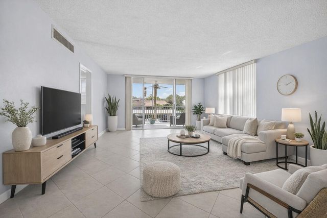 931 Gardenia Drive 269, Delray Beach, FL 33483