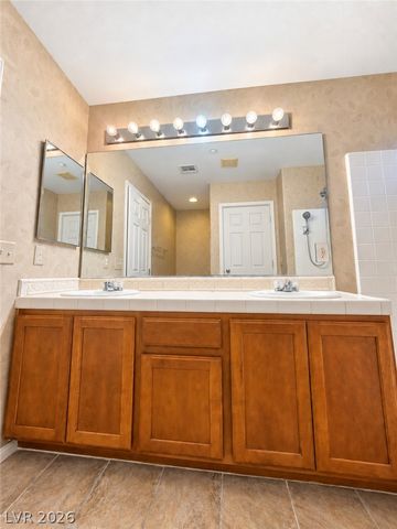 6485 Abbotsford House Court, Las Vegas, NV 89130