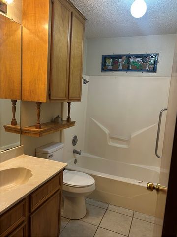 4530 Windows Dr, Corpus Christi, TX 78413