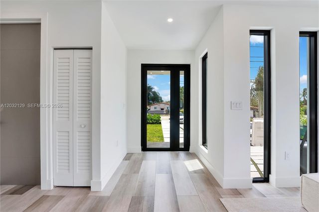 2665 Johnson Street, Hollywood, FL 33020