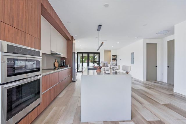 2665 Johnson Street, Hollywood, FL 33020