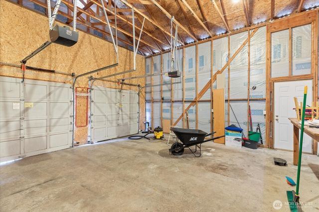 4361 Shadowood Drive, Clinton, WA 98236