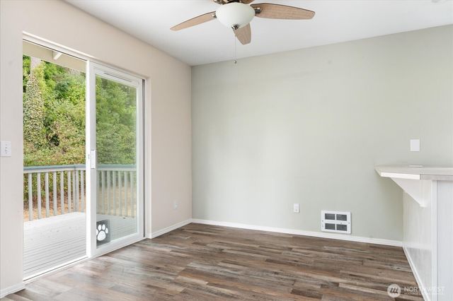 4361 Shadowood Drive, Clinton, WA 98236