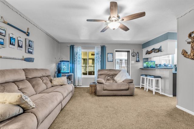 326 Una Drive, Deer Park, TX 77536