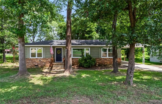 624 James I Harrison Jr, Tuscaloosa, AL 35405