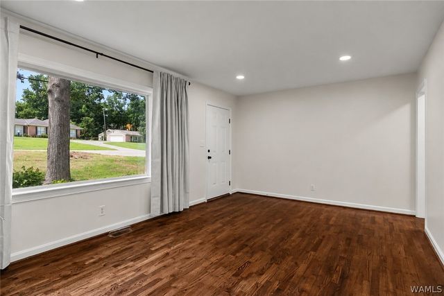 624 James I Harrison Jr, Tuscaloosa, AL 35405