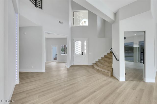 2589 Sun Reef Road, Las Vegas, NV 89128