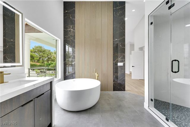 2589 Sun Reef Road, Las Vegas, NV 89128